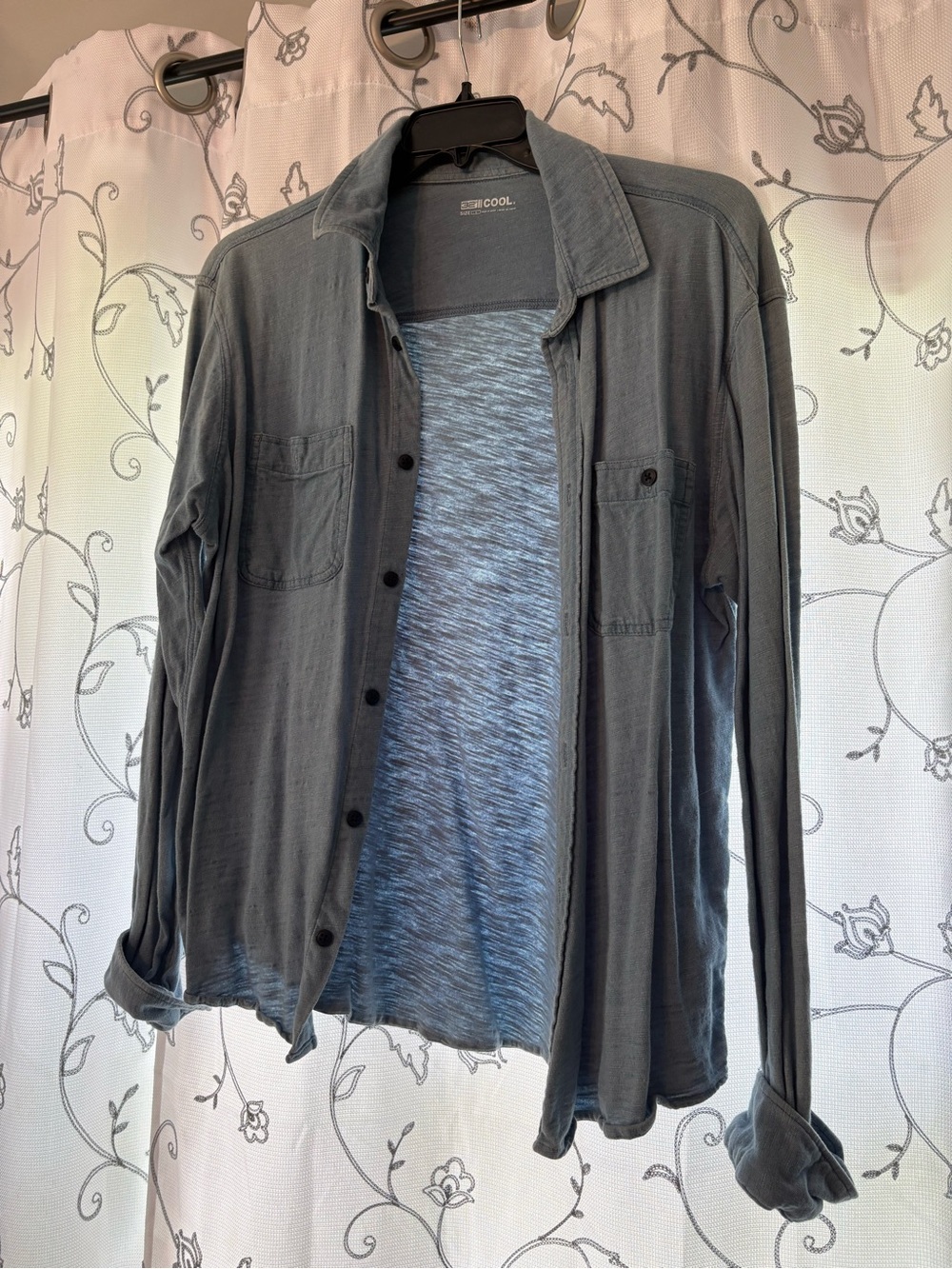 Women's Lightweight Button-Down Shirt - Charcoal Gray
